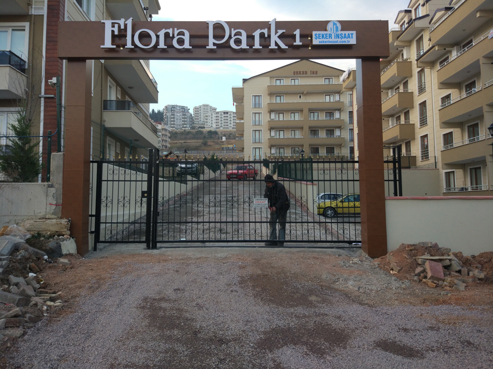 flora park otomatik kapi sistemi uzman door otomatik kapi motoru ve bariyer sistemleri